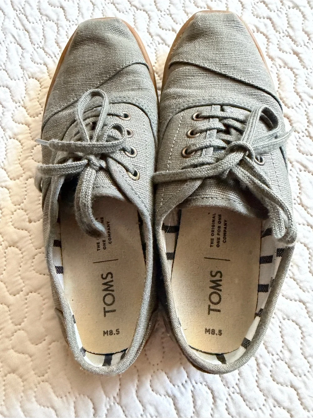 TOMS Men's Sage Olive Canvas Lace-Up Low Top Gum Sole Sneakers 8.5